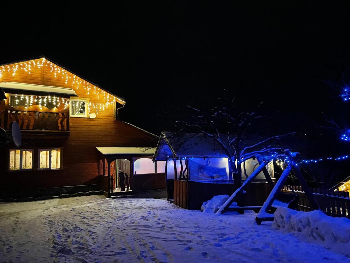 Hirska Vatra Villa Славске Екстериор снимка